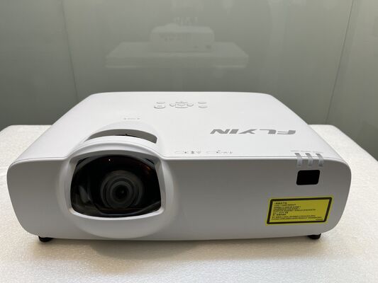 Flyin 5000 ANSI Lumens 3LCD Laser Projector WUXGA Native Suporte 4K Curto Lançamento HDBaseT Educação de Mapeamento 3D