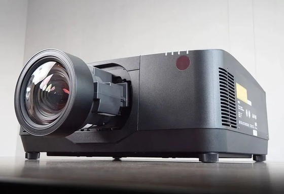 Flyin EL-G36KU 4K 7D Hologram Laser Projector com 3LCD 30K ANSI Lumens para Edifícios ao Ar Livre 3D Mapping Large Venue Pro