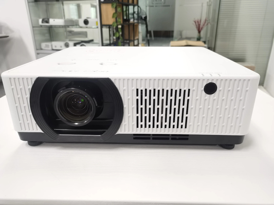 Flyin 2025 Profissional 3LCD 4K Laser Projector 7200 Ansi Lumens Ultra Hd 3840x2160 Alto brilho Para Educação Empresarial Grandes locais Salões de banquetes Palcos